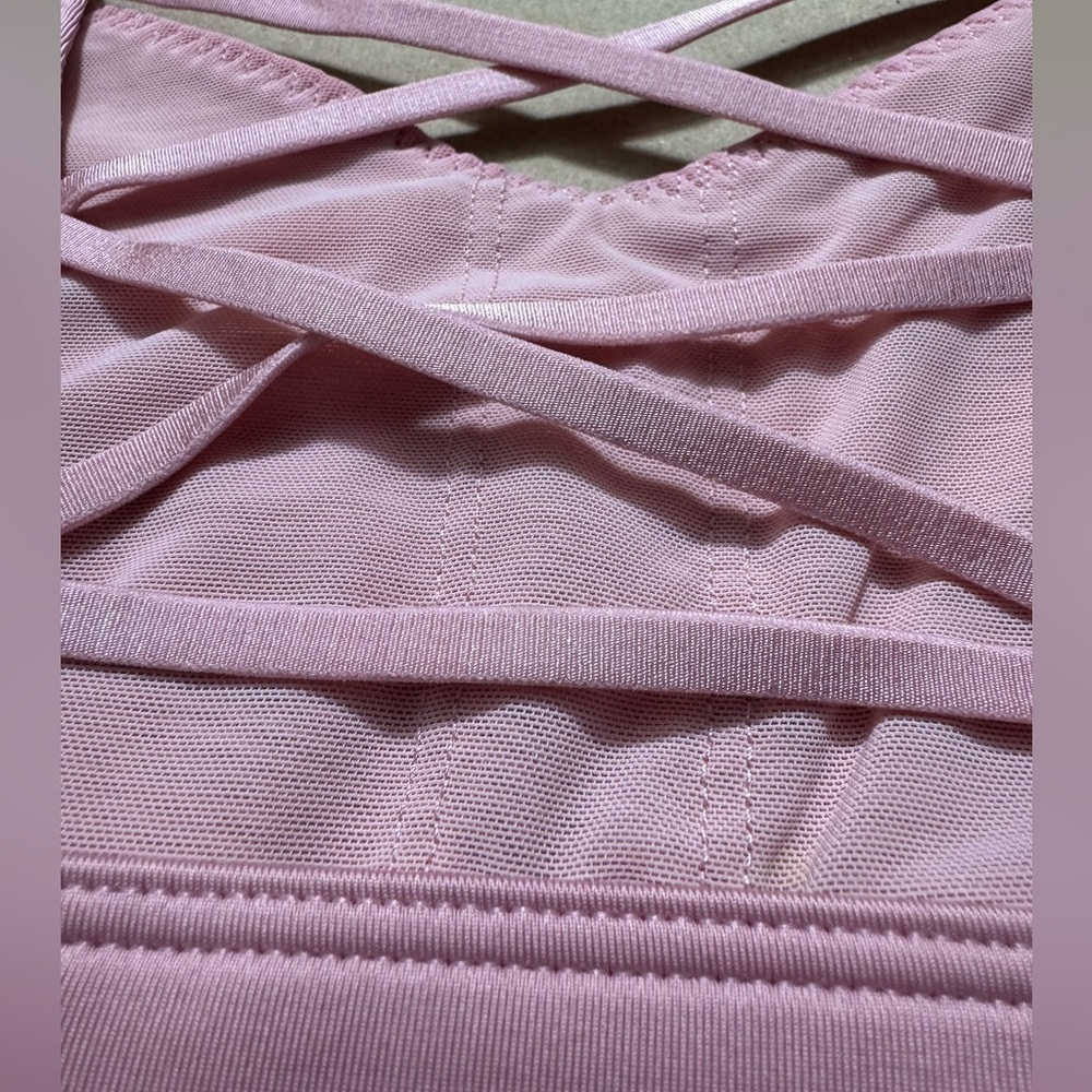 Victoria Sport Ballet Pink Size Medium Strappy Sports Bra - Picture 14 of 14